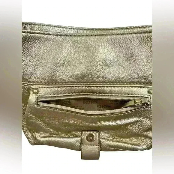 MICHAEL KORS METALLIC GOLD PEBBLED LEATHER CROSSBODY BAG - Picture 5 of 14